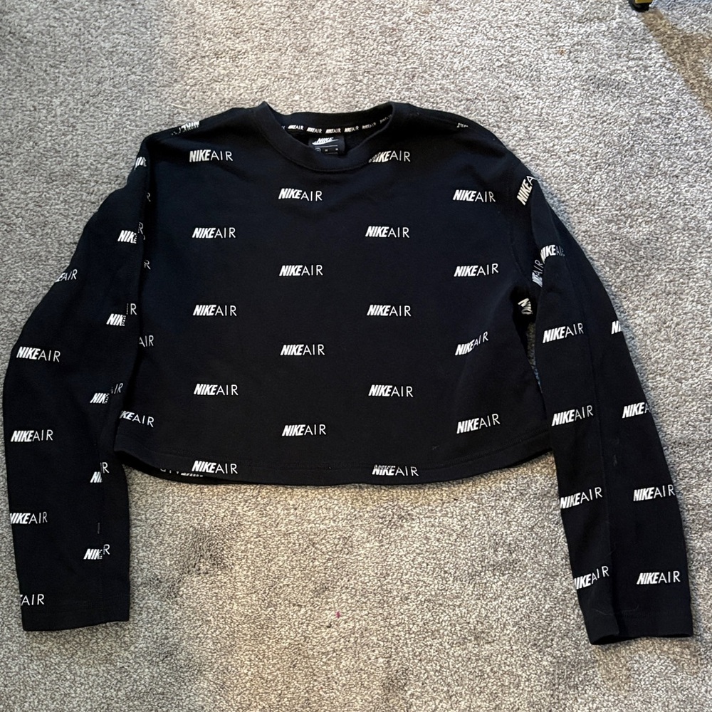 Nike air women’s crop top excellent condition